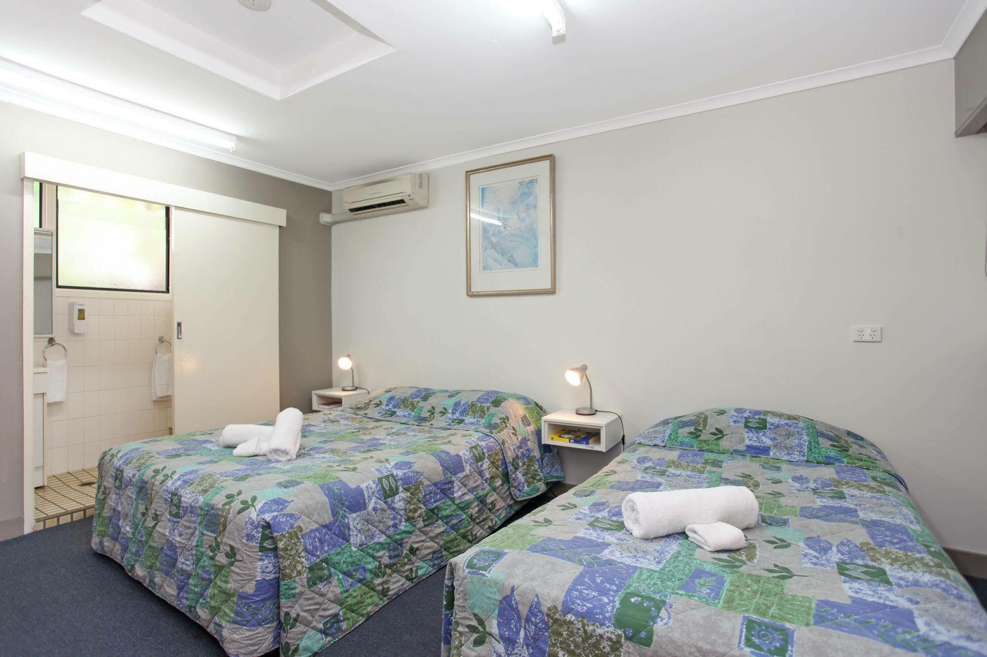 Tandara Hotel Motel Sarina Exteriér fotografie